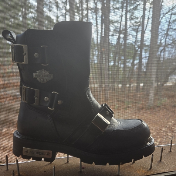 Harley-Davidson Black Buckle Leather Boots - Picture 4 of 16